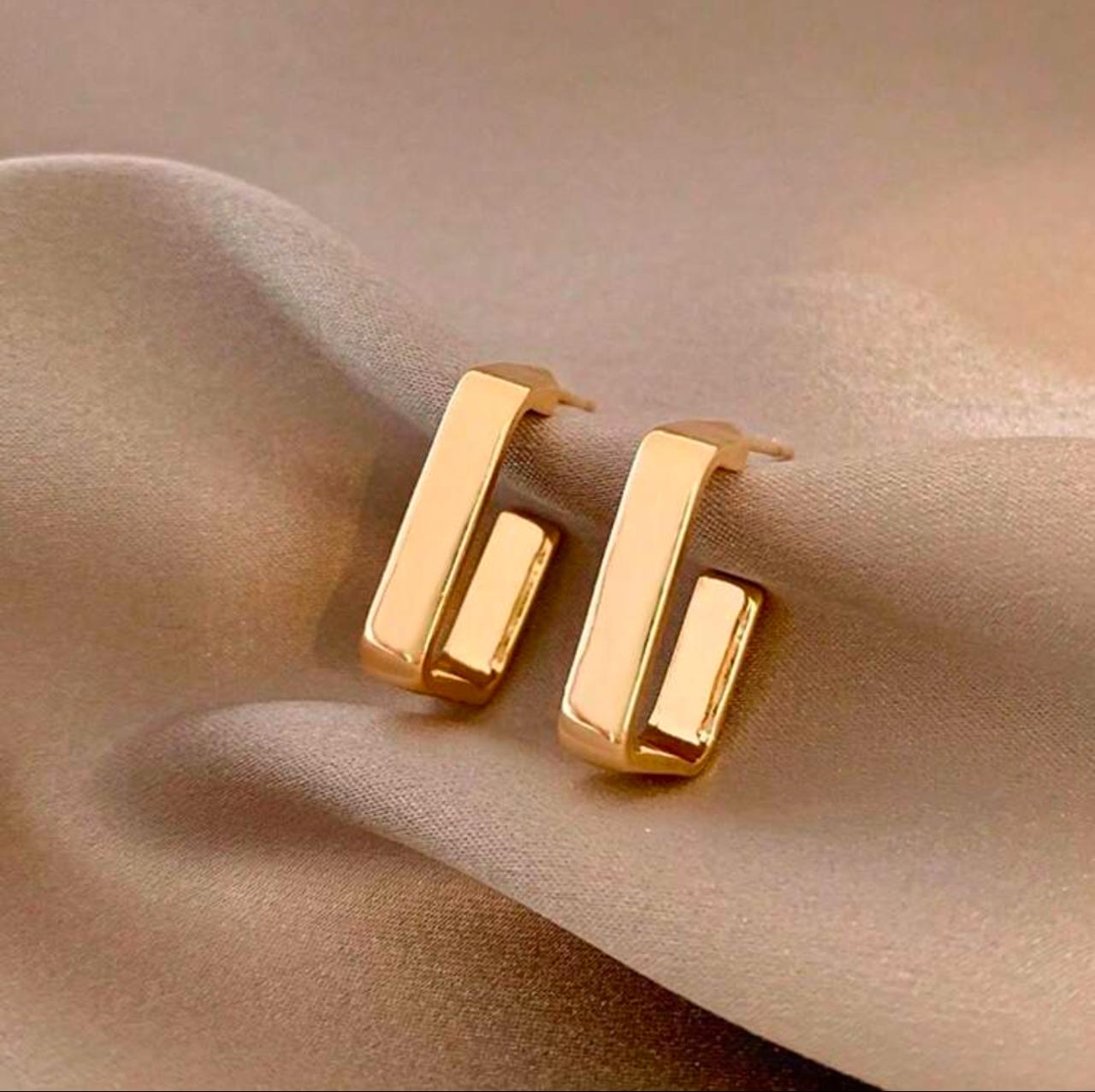Aretes
