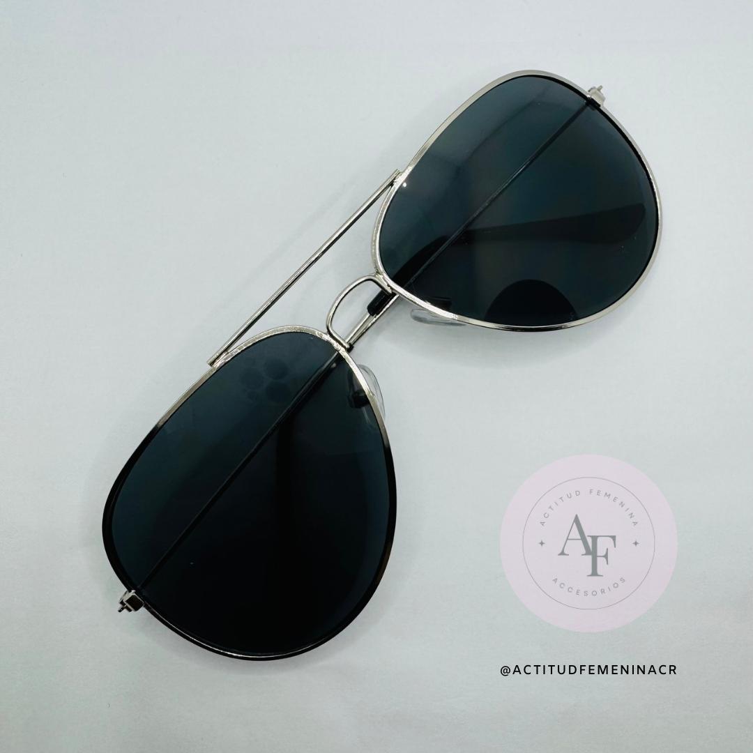 Lentes (Disponible en tres colores)