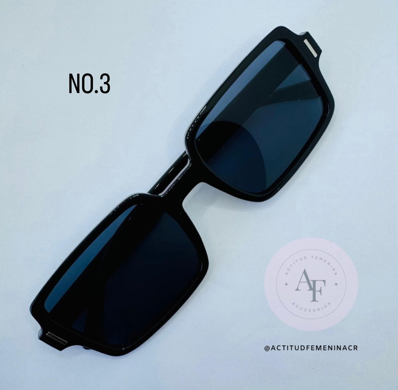 Lentes (Disponible en tres colores)