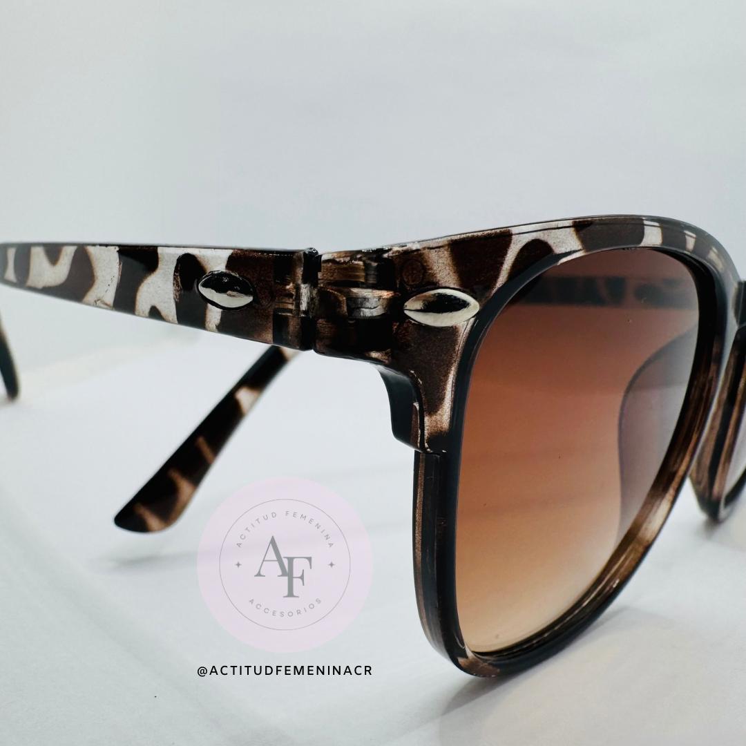 Lentes (Disponible en cuatro colores)