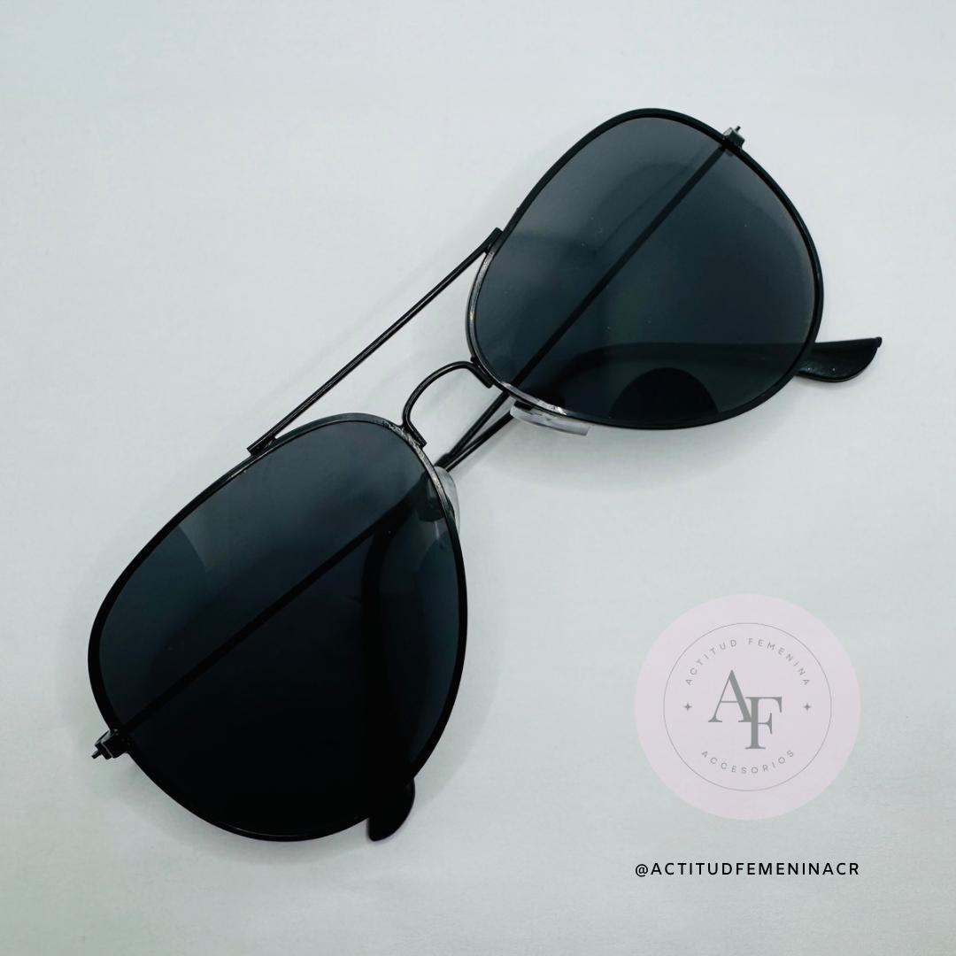 Lentes (Disponible en tres colores)