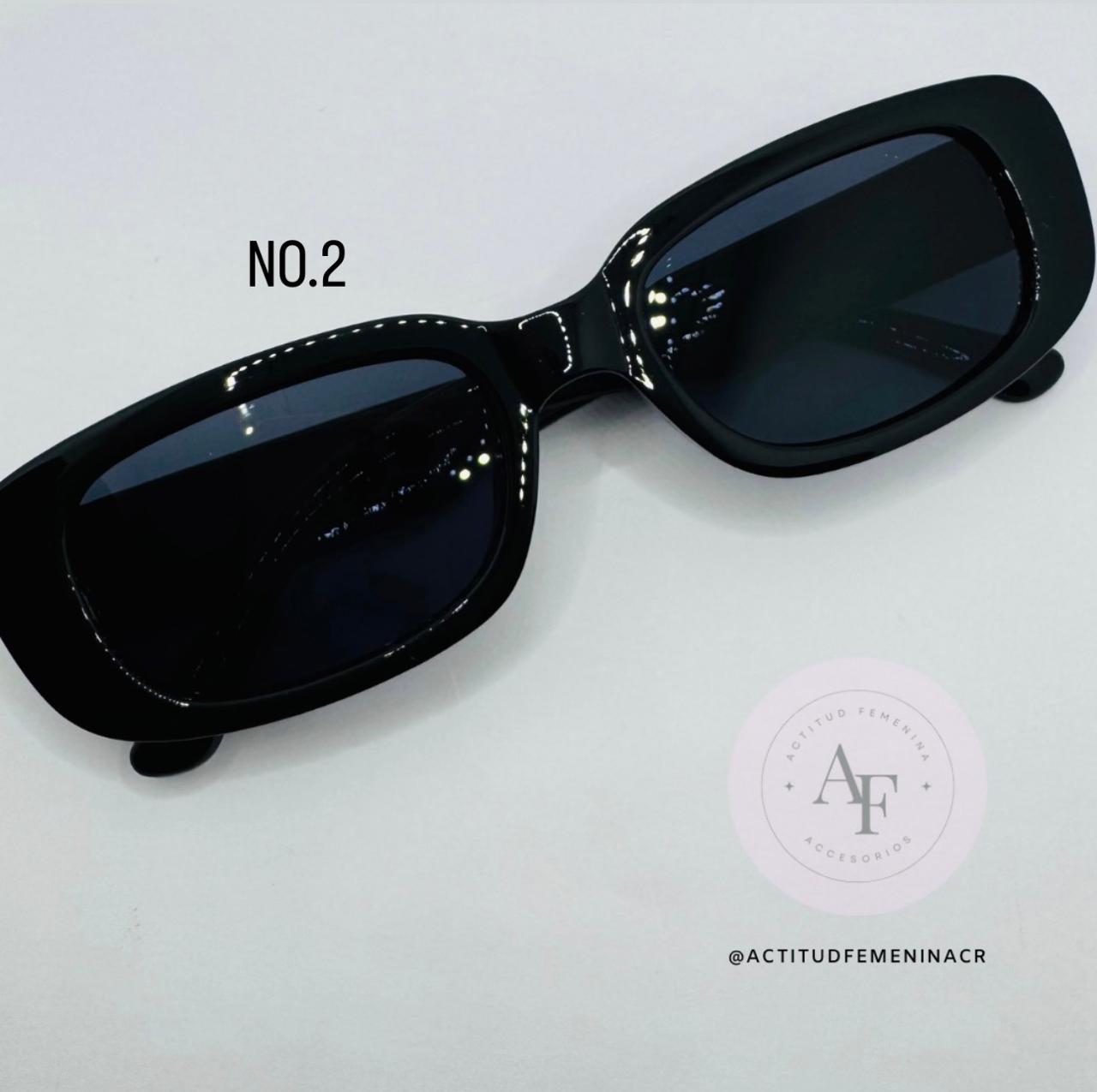 Lentes (Disponible en seis colores)