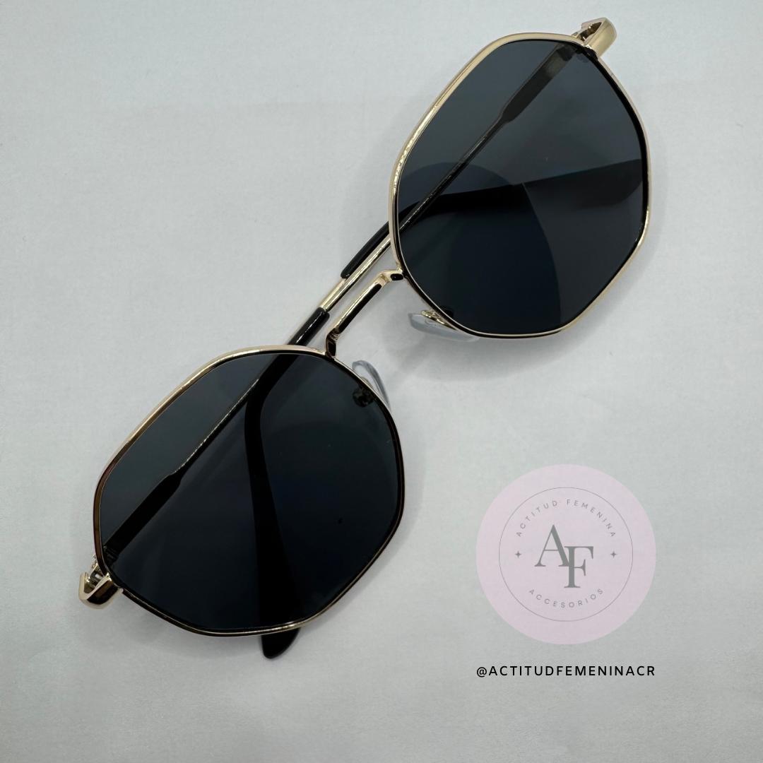 Lentes (Disponible en tres colores)