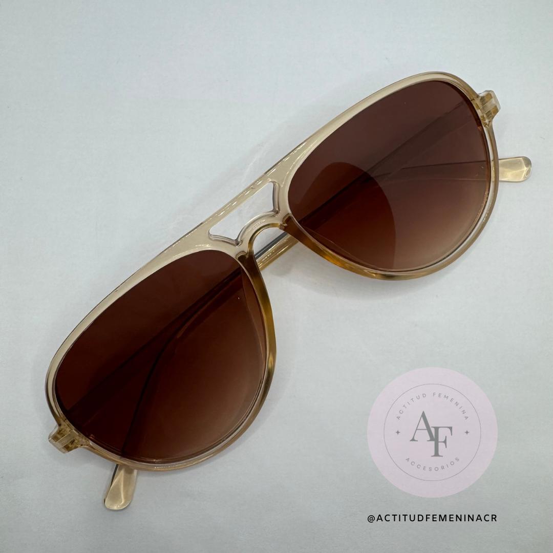 Lentes (Disponible en cuatro colores)