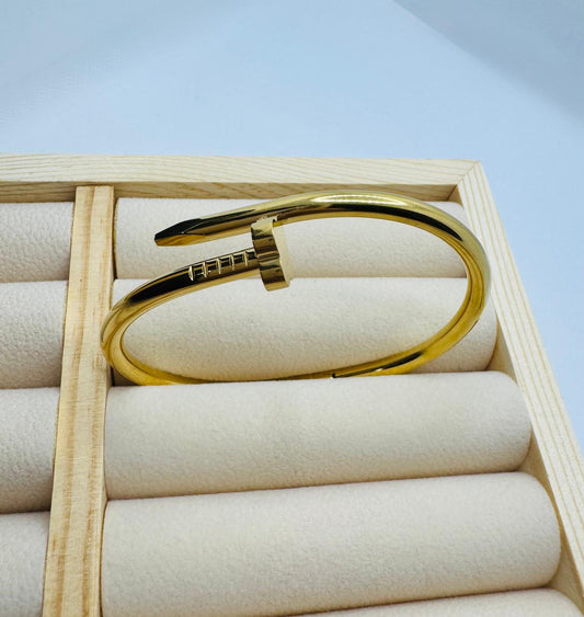 Brazalete baño en oro