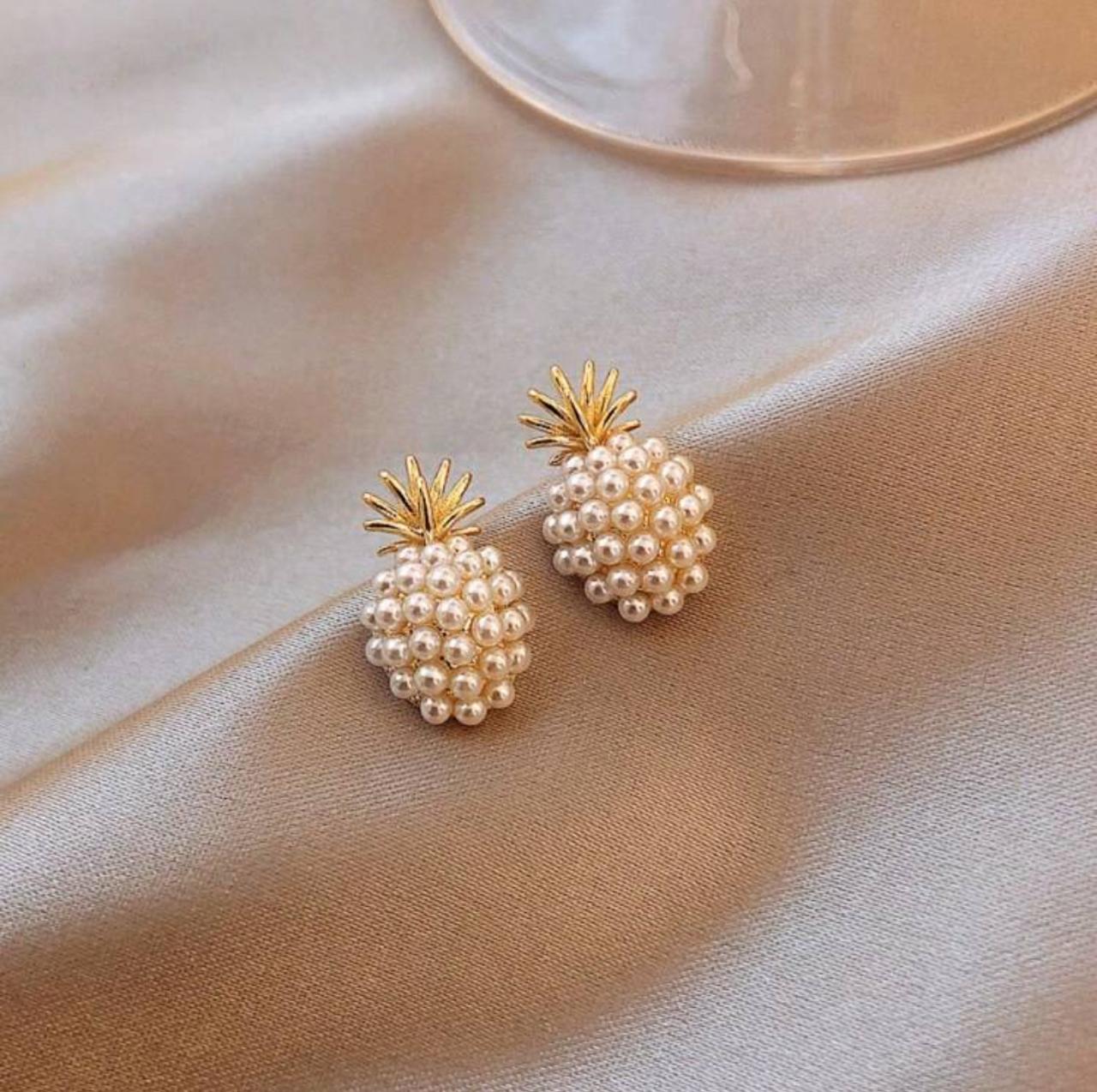 Aretes